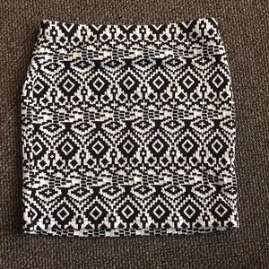 Aztec mini skirt
